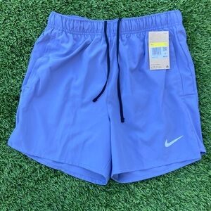 NEW Nike Men's Athletic Shorts in Light Blue Sz. Small 5”